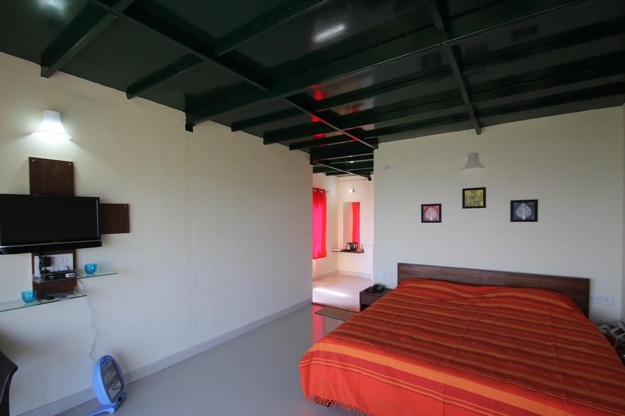 Hotel Nest And Hives Motiapathar/Mukteshwar Exterior foto
